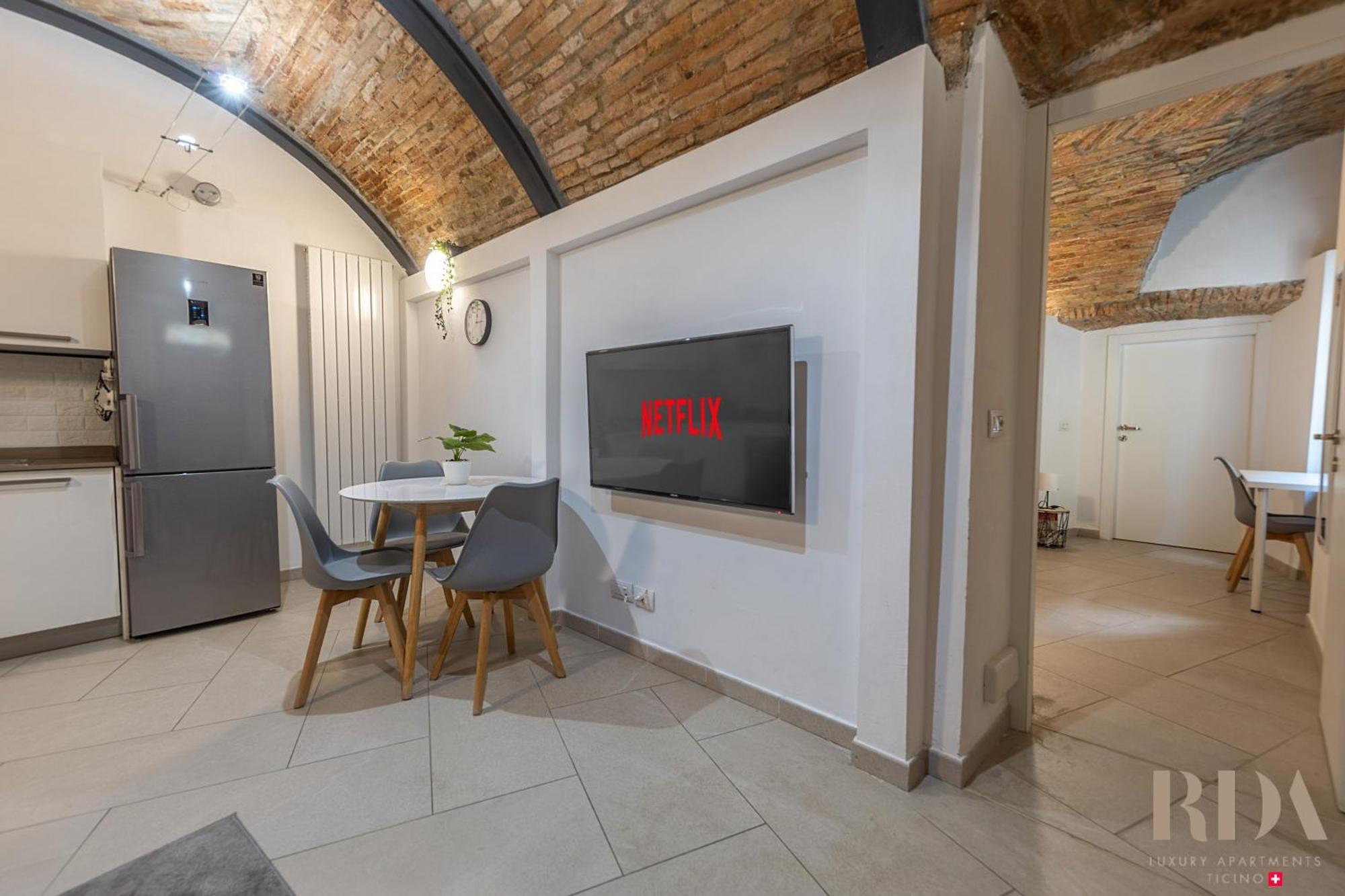Il Rustico Rda Luxury Apartments Lago Parking Mendrisio Bagian luar foto