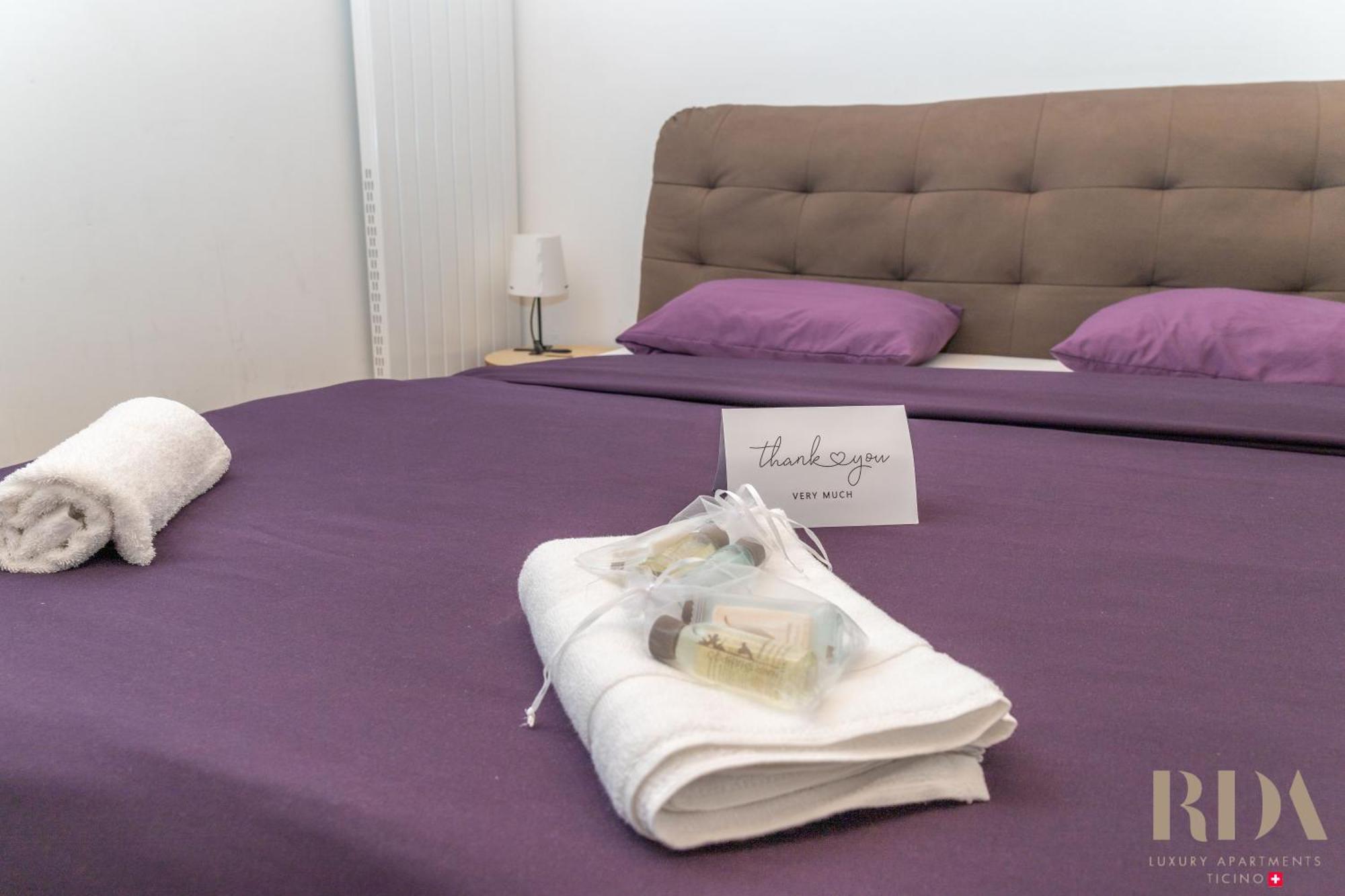 Il Rustico Rda Luxury Apartments Lago Parking Mendrisio Bagian luar foto